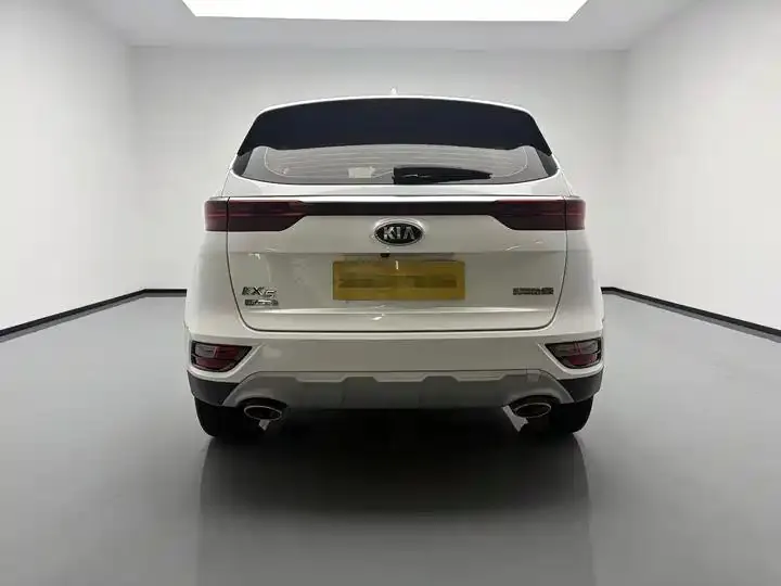 Kia KX5 2019 2.0L Automatic Two-Drive Comfort Edition 5