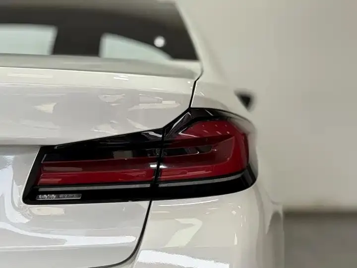 BMW 5 Series 2022 525Li M Sports Suit 15