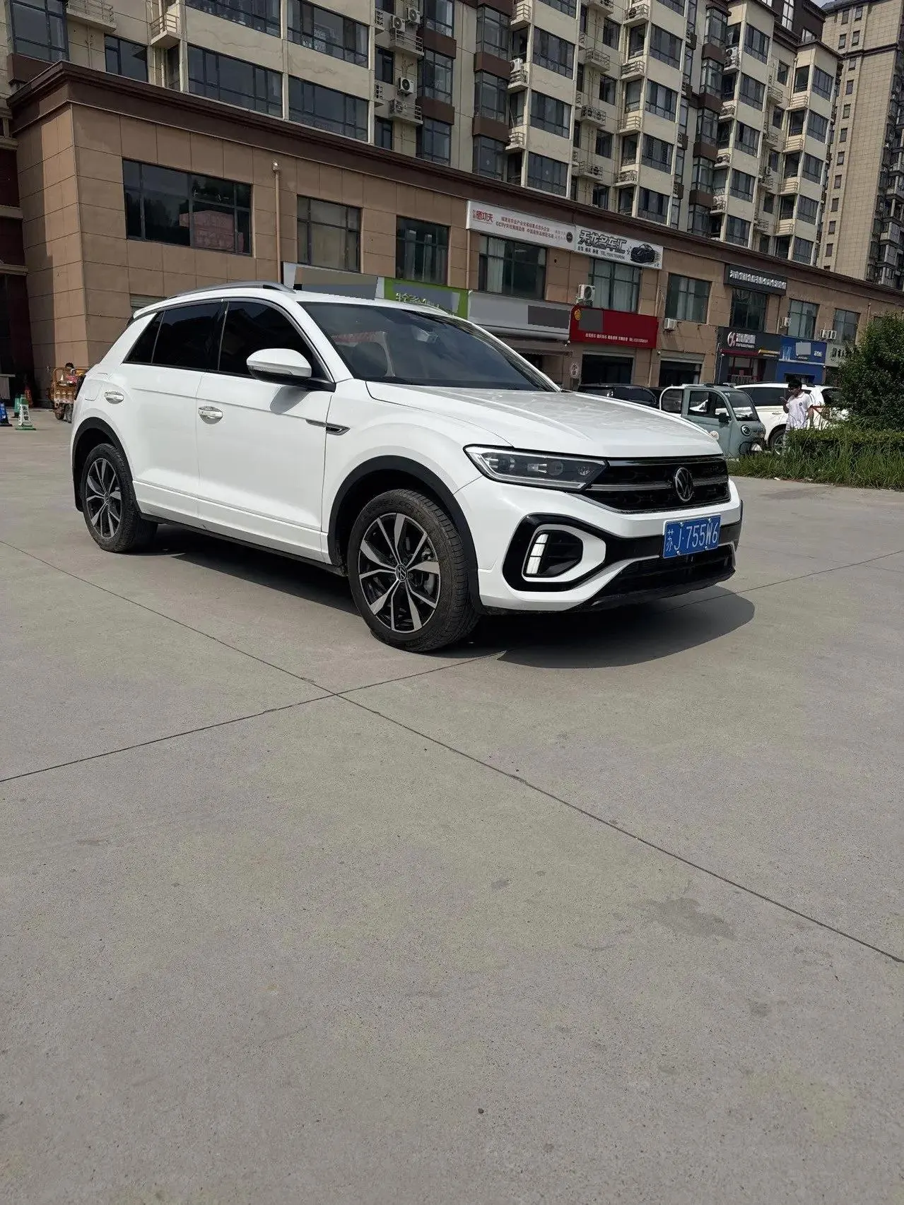 Volkswagen 2024 Tange 1.5TSI 300TSI Two-Drive Chen Guang Edition Automatic Gear 3
