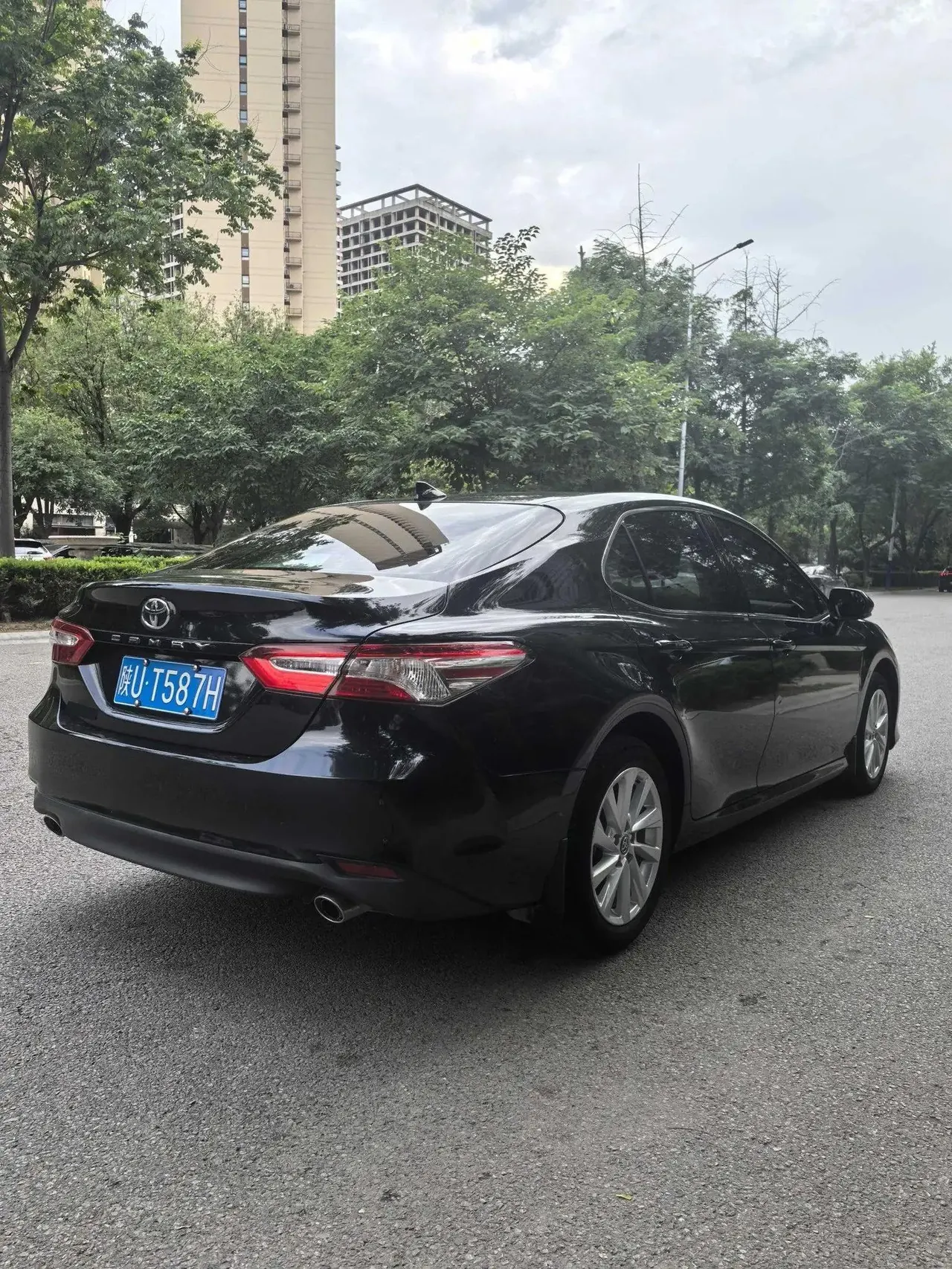 Toyota 2023 Camry 2.0GVP CVT Premier Automatic 4