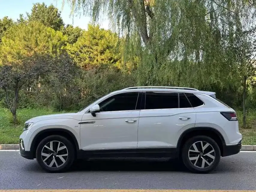 Tan Yue 2023 330TSI Two-Drive R-Line High Energy Edition 3