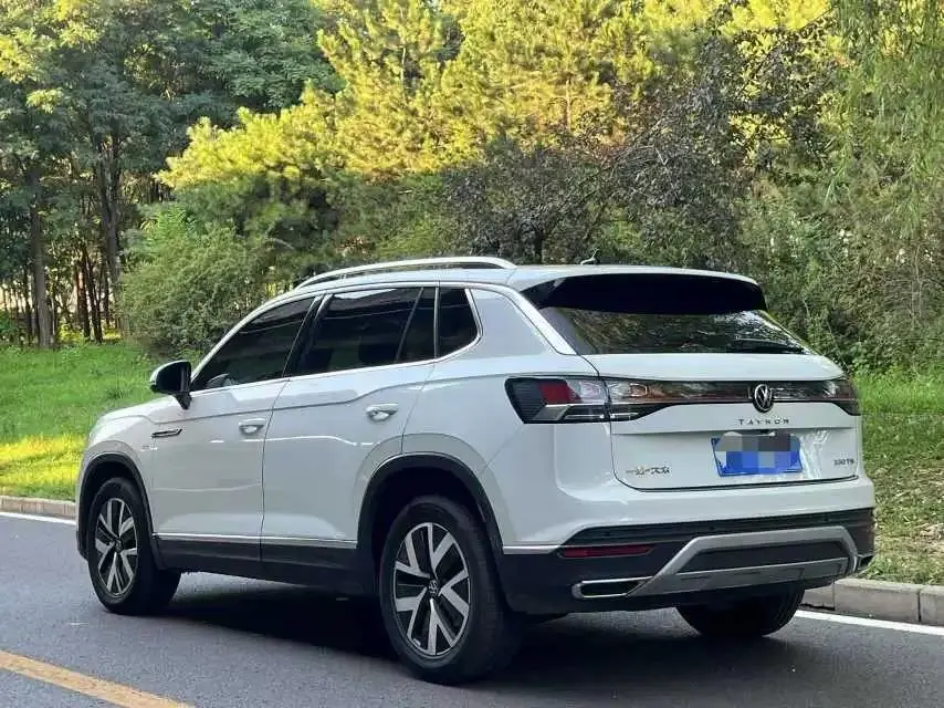Tan Yue 2023 330TSI Two-Drive R-Line High Energy Edition 4
