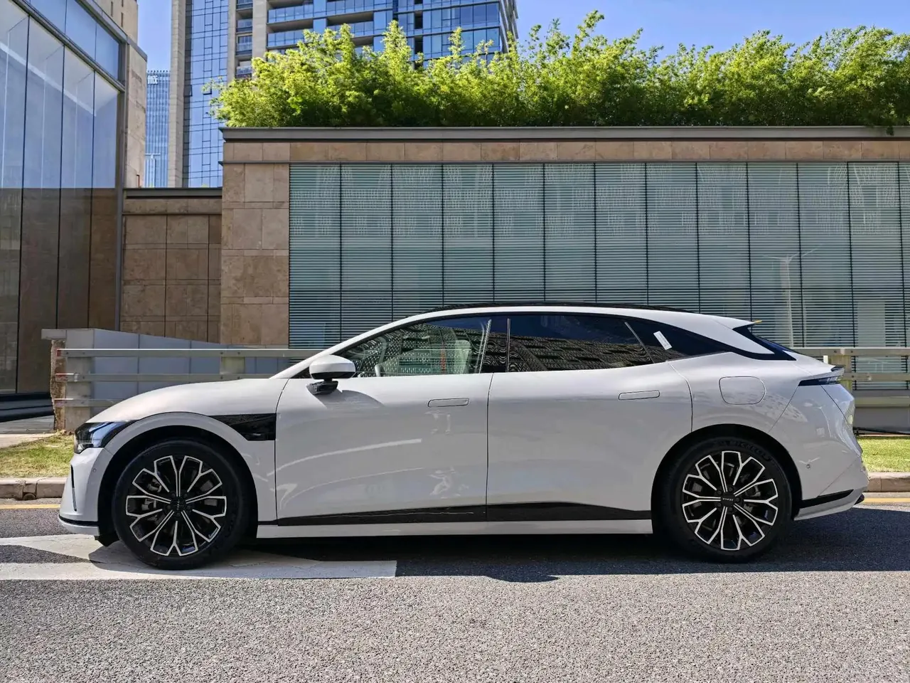 Zeekr 2025 Zeekr 007GT Rear-Wheel Drive Intelligent Driving Version 75kWh Automatic 4