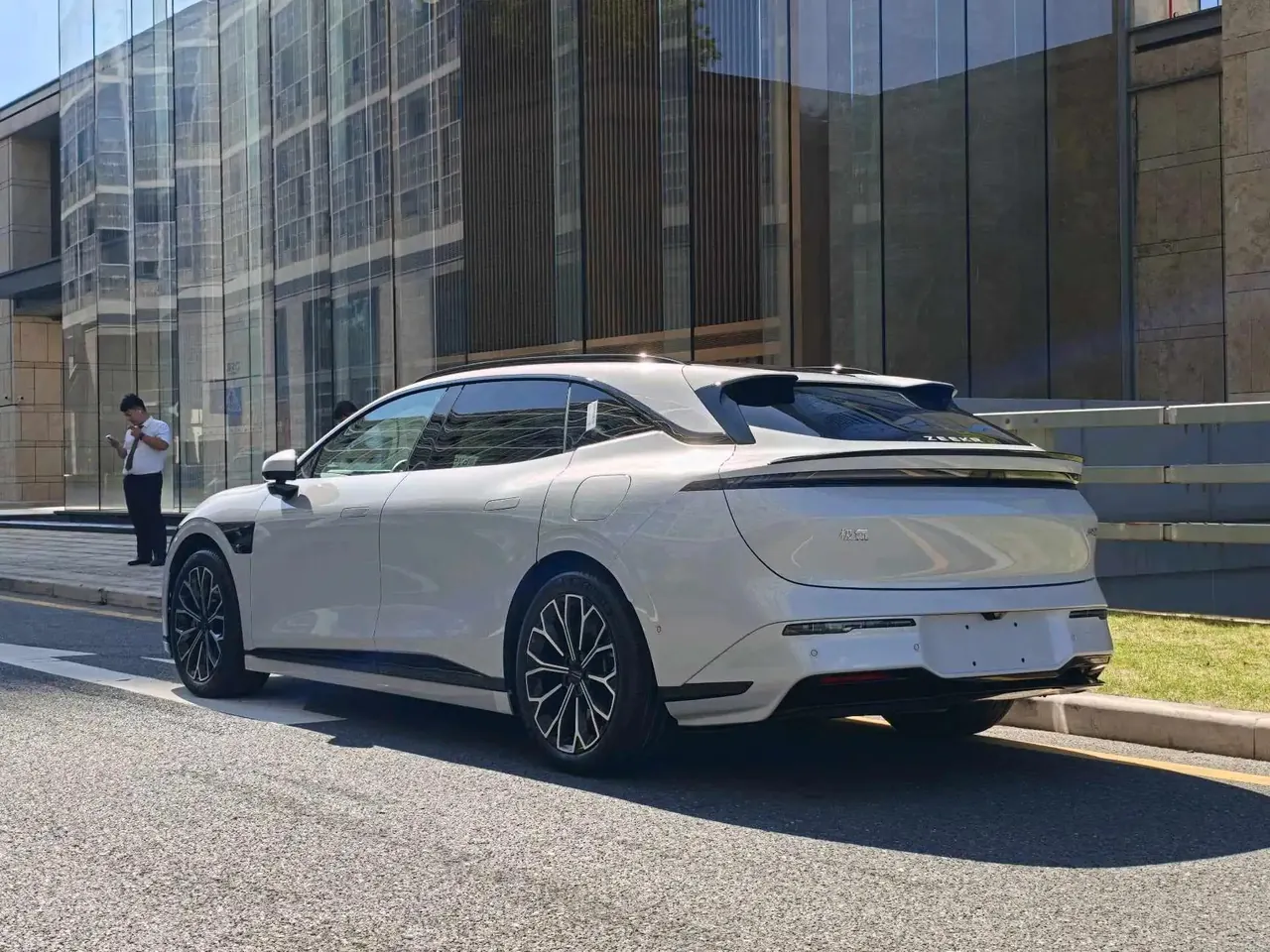 Zeekr 2025 Zeekr 007GT Rear-Wheel Drive Intelligent Driving Version 75kWh Automatic 5