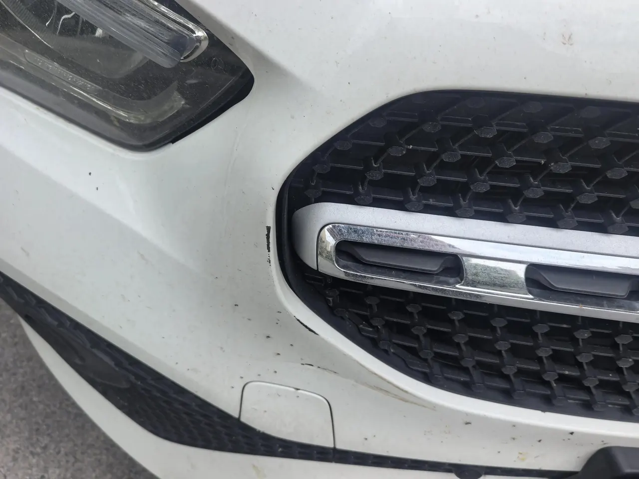 Mercedes Benz 2023 GLA 200 1.3T (modified) automatic gear 6