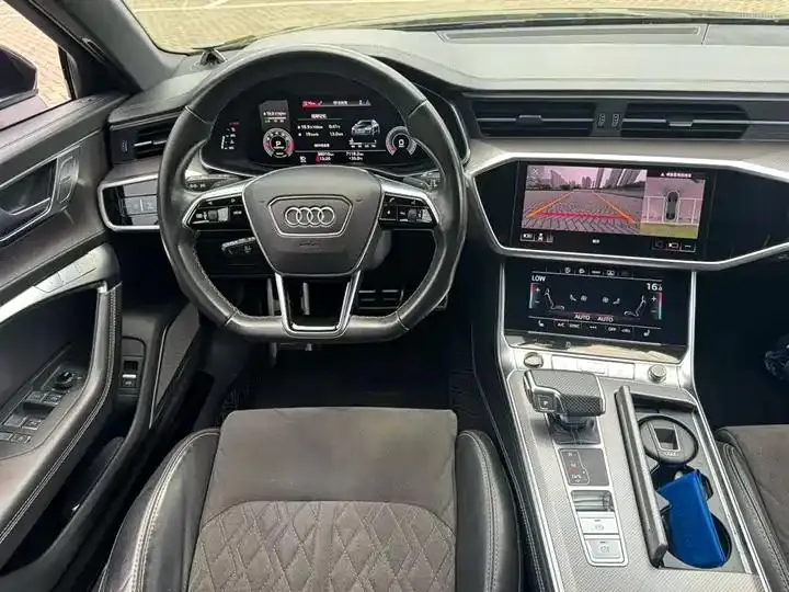 Audi A6L 2022 55 TFSI quattro Enjoy Dynamic 5