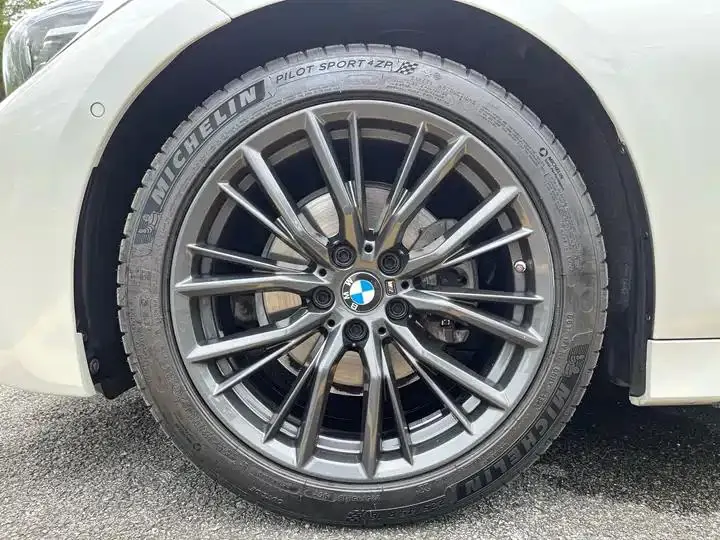 BMW 3 Series 2022 model 325Li M Sport Shadowline Package 10