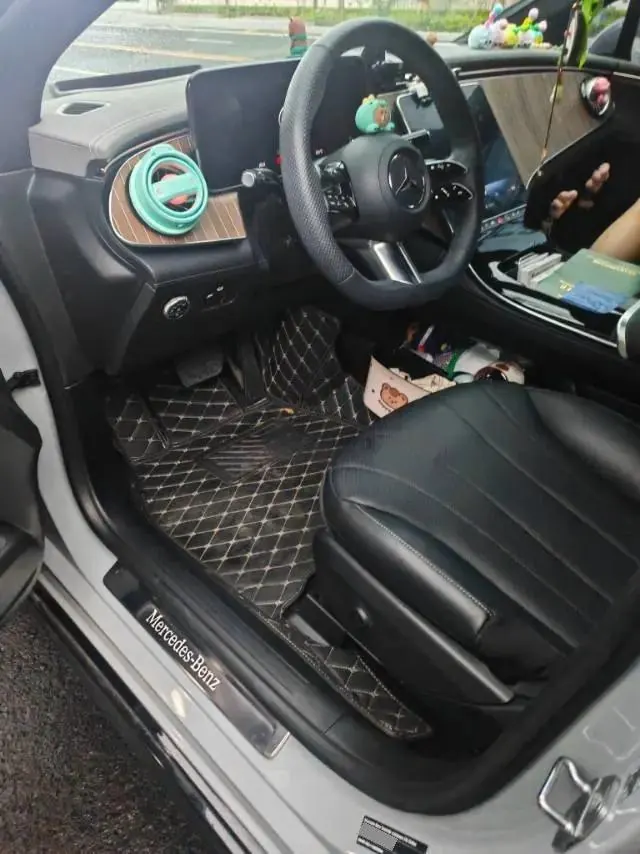 Mercedes Benz EQE 2022 350 Deluxe Edition 2