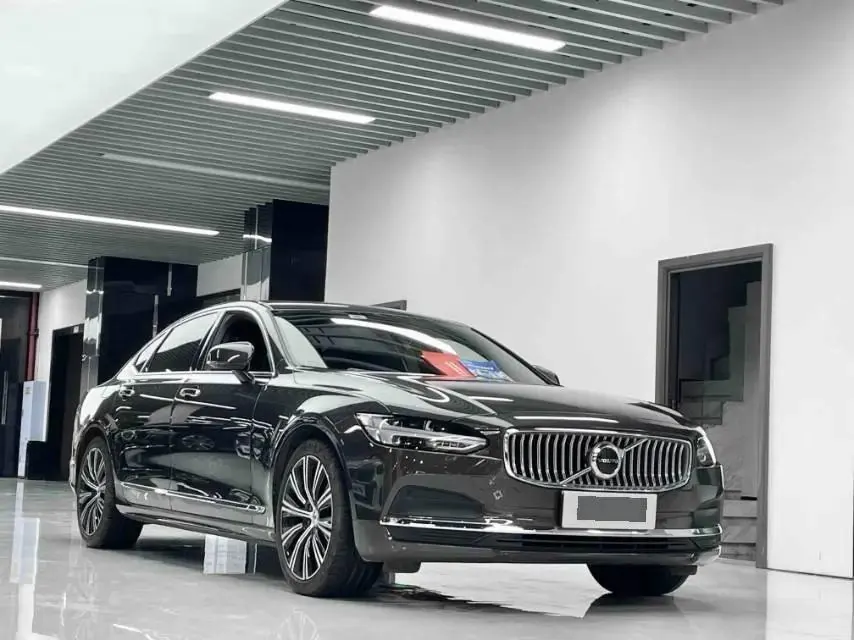 Volvo S90 2023 B5 Zhiyuan Deluxe Edition 3
