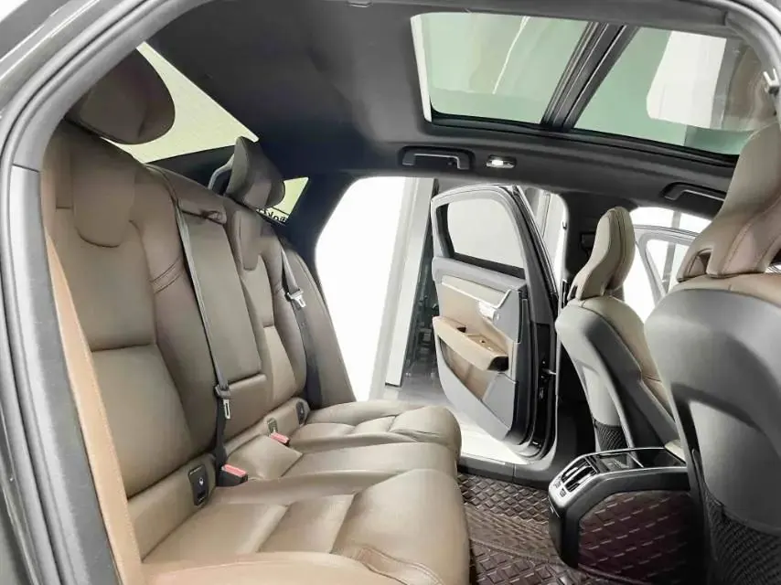 Volvo S90 2023 B5 Zhiyuan Deluxe Edition 5