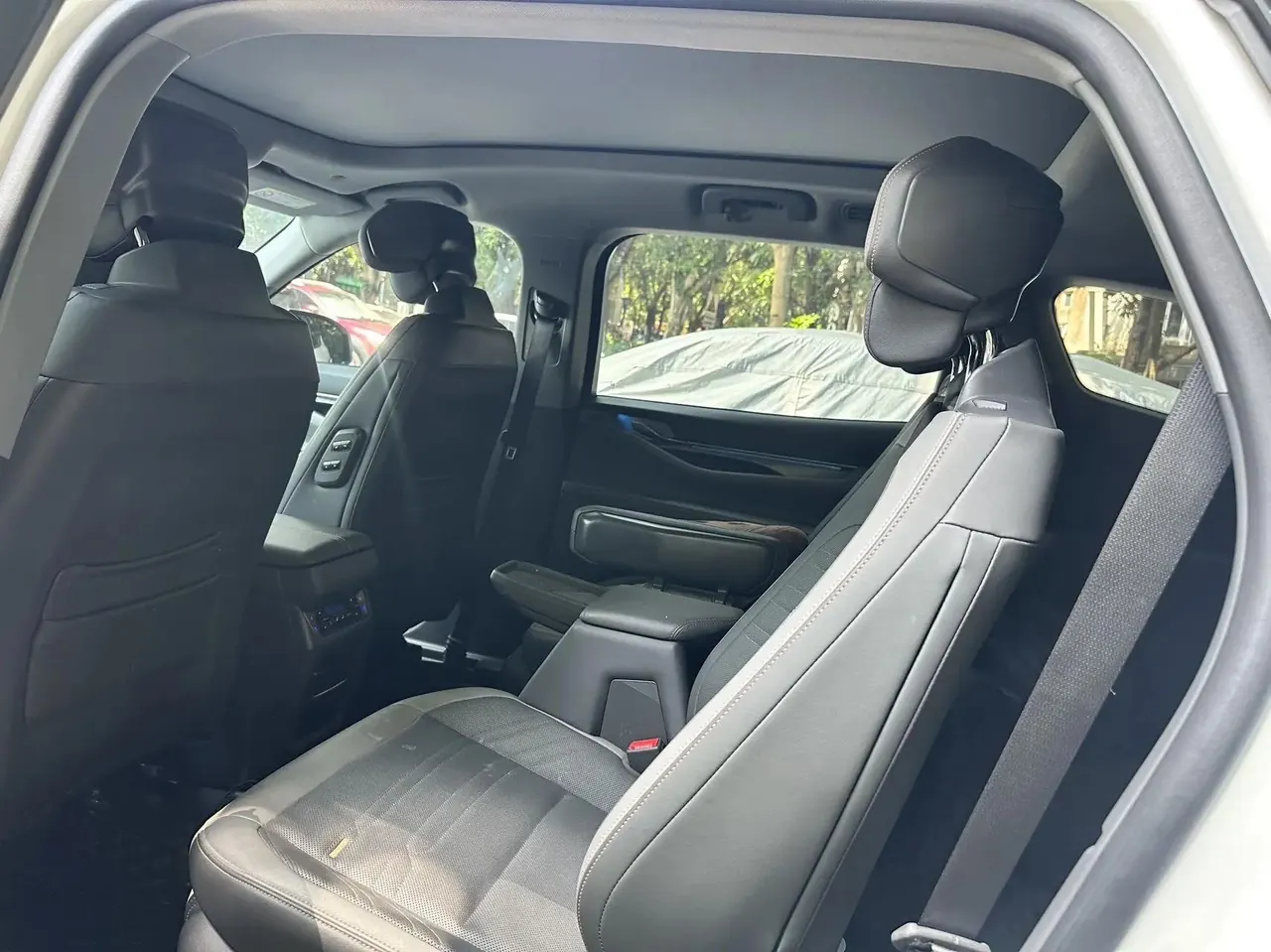 Ford 2023 Edge L HYBRID 2.0T CVT EcoBoost AWD 7-Seater Flagship Model Automatic 4