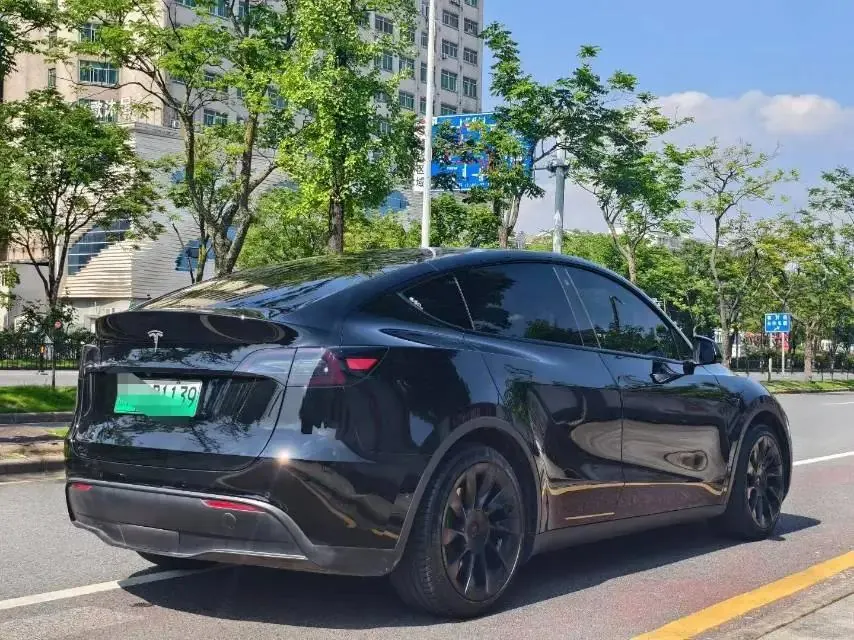 Model Y 2022 rear-wheel drive version 8