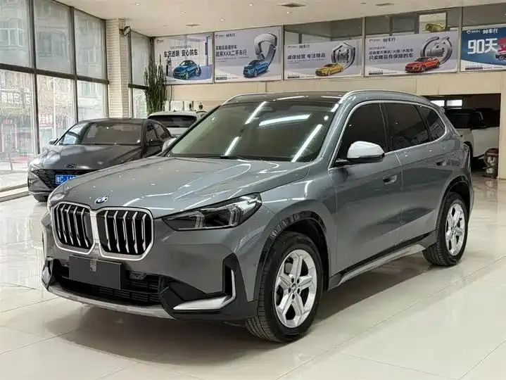 BMW X1 2023 sDrive20Li X Design Set - View 1
