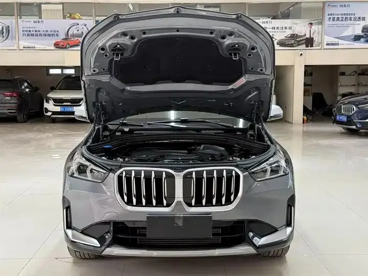 BMW X1 2023 sDrive20Li X Design Set 7