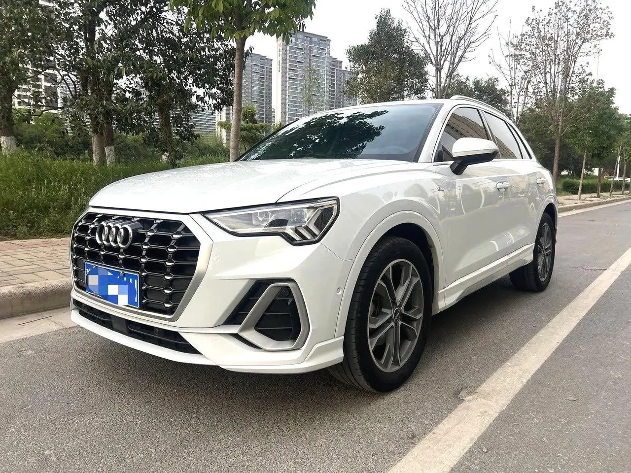 Audi 2023 Q3 1.4TFSI 35TFSI Fashion Dynamic Automatic - View 1