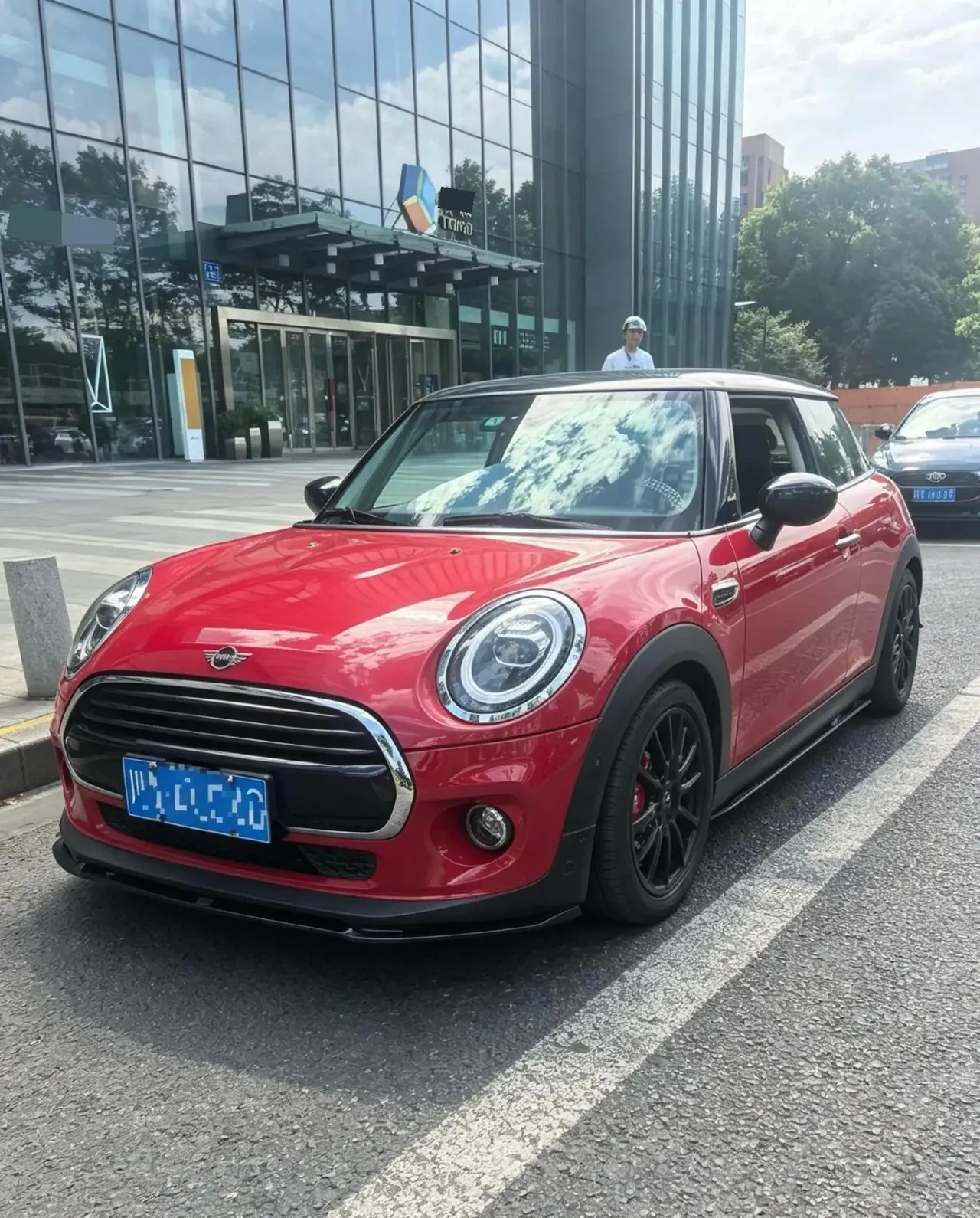 MINI 2021 1.5T COOPER Classic - View 1