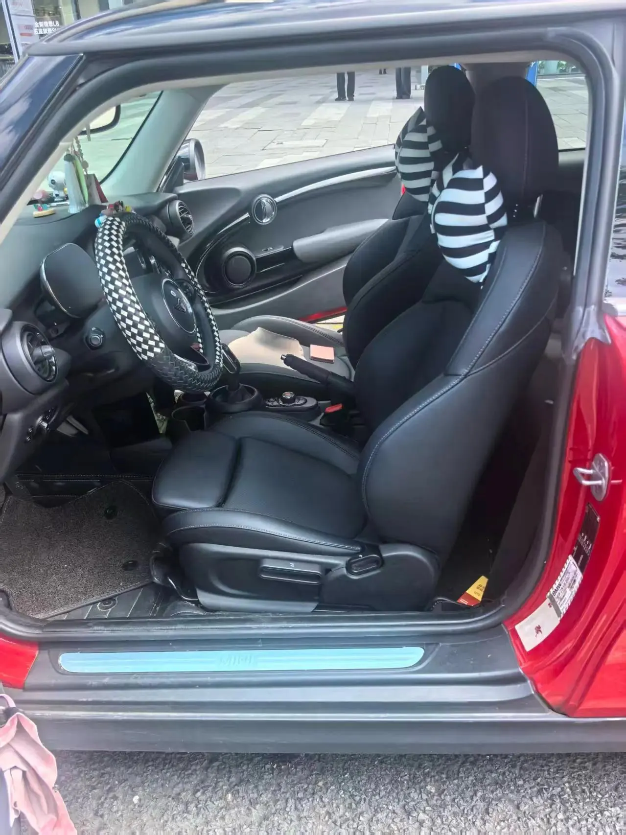 MINI 2021 1.5T COOPER Classic 4
