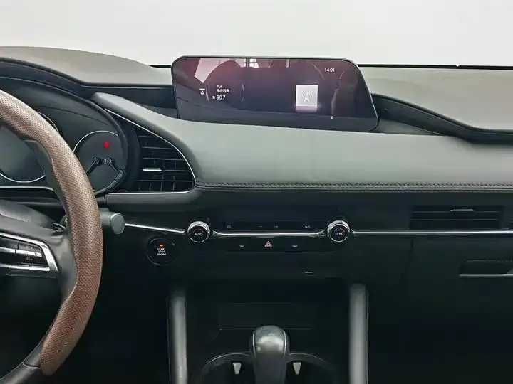 Mazda3 Axela 2021 2.0L Automatic Elegant Edition 12