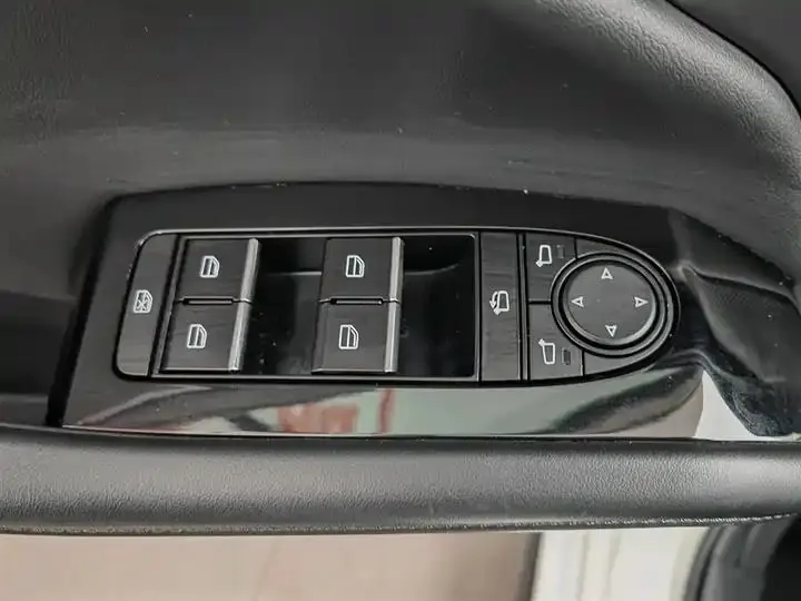 Mazda3 Axela 2021 2.0L Automatic Elegant Edition 9