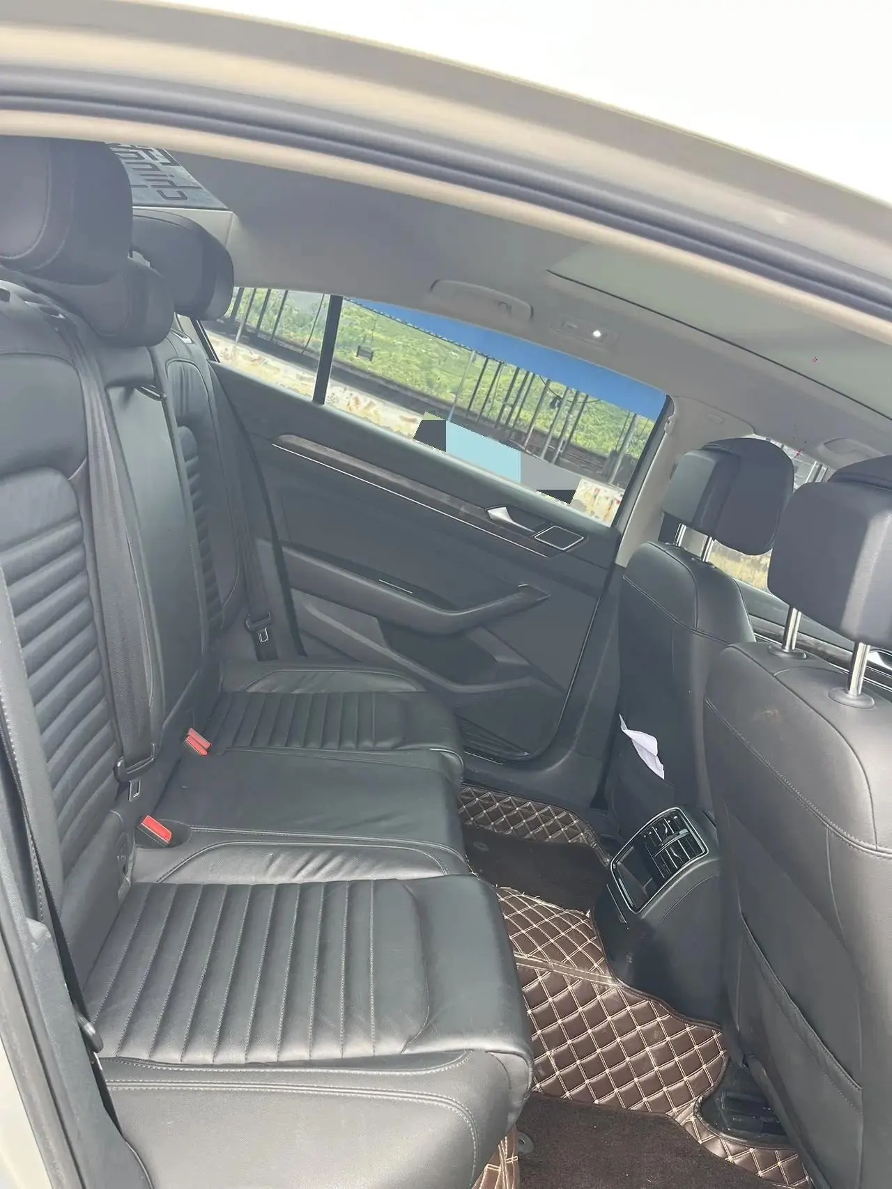 Magotan 2019, 330TSI DSG Leading Edition, China V Emission Standard 9
