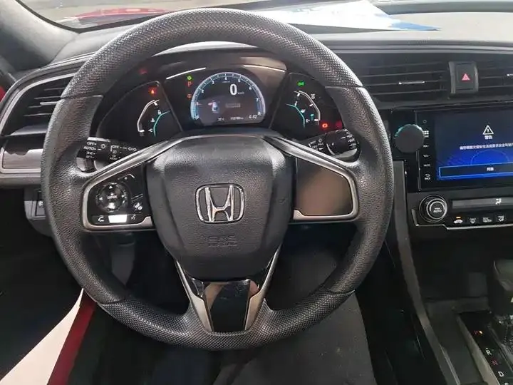 Civic 2021 HATCHBACK 220TURBO CVT New Sharp Control 3