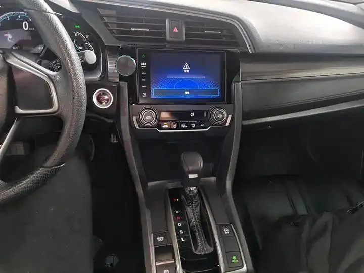 Civic 2021 HATCHBACK 220TURBO CVT New Sharp Control 6