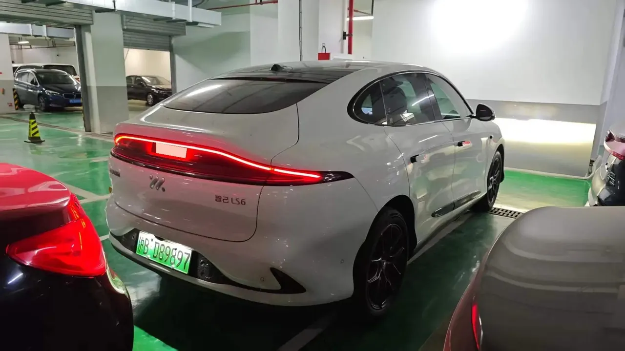 IM 2025 IM LS6 Lingxi Intelligent Driving Edition Automatic Transmission 7