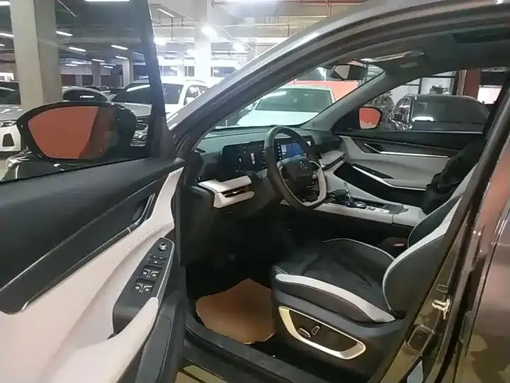 ChangAn CS75 PLUS 2023 3rd Generation 1.5T Auto Honor Model 12