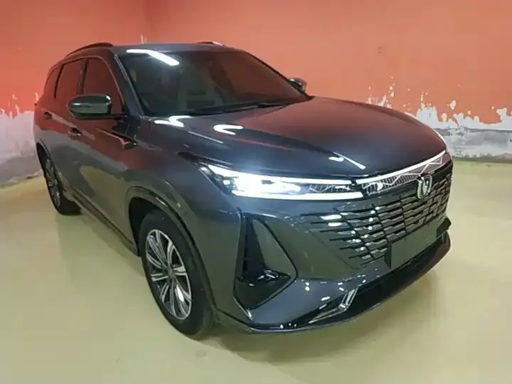 ChangAn CS75 PLUS 2023 3rd Generation 1.5T Auto Honor Model 22