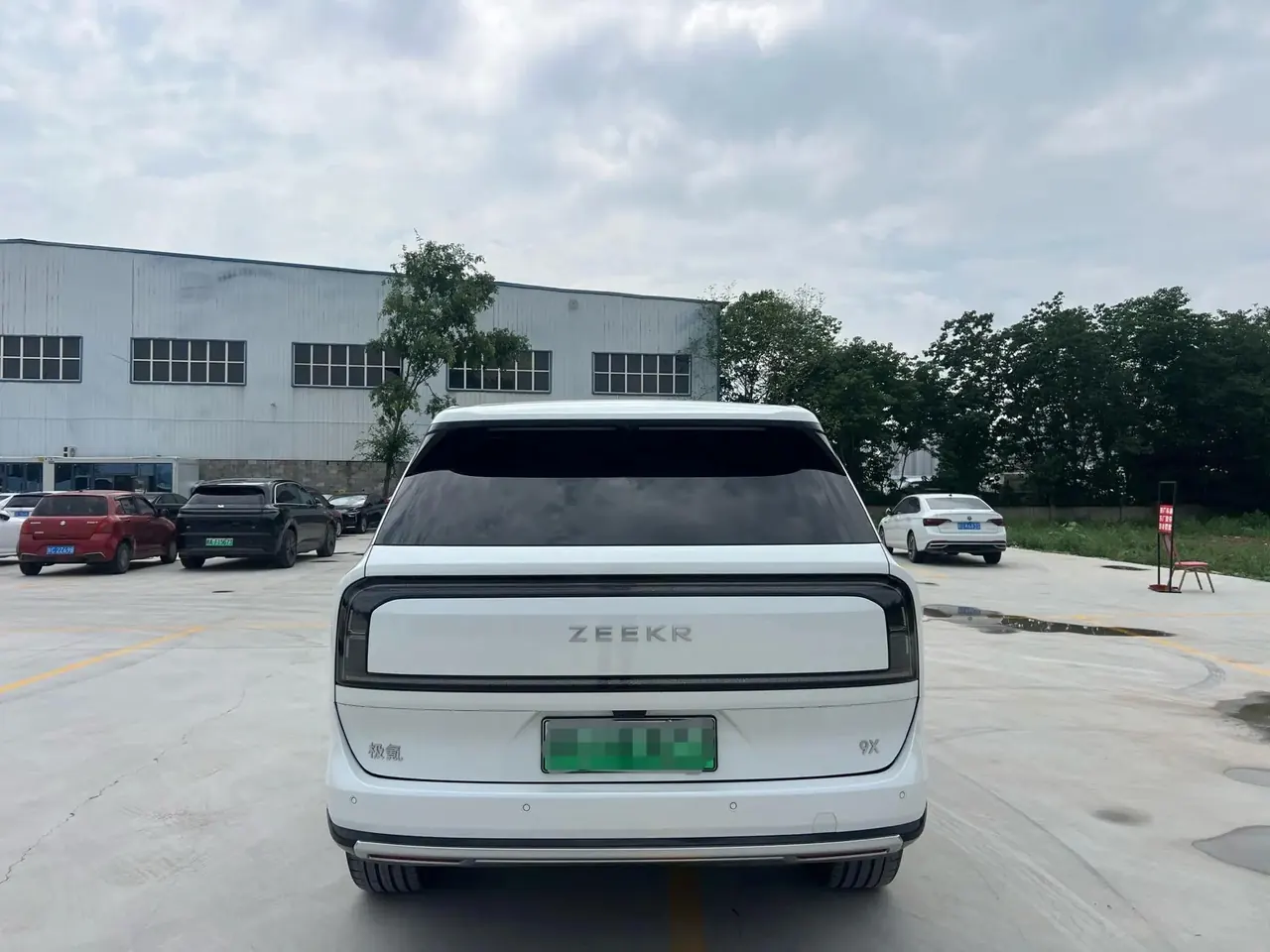 Zeekr 2025 Zeekr 9X 2.0T Ultra 55kWh automatic gear 6