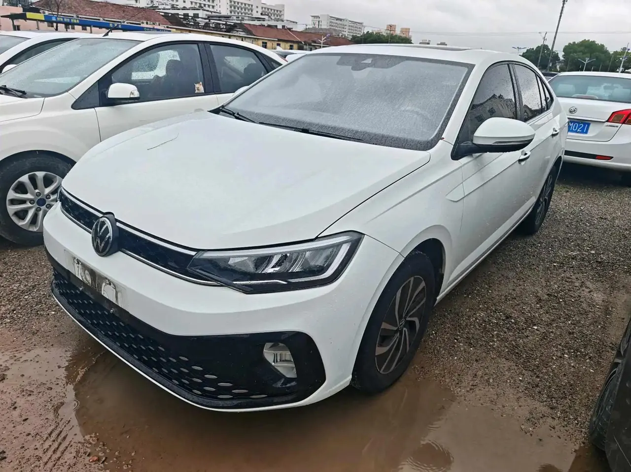Volkswagen 2023 Lavida New 1.5 New Wish Edition Automatic Gear - View 1