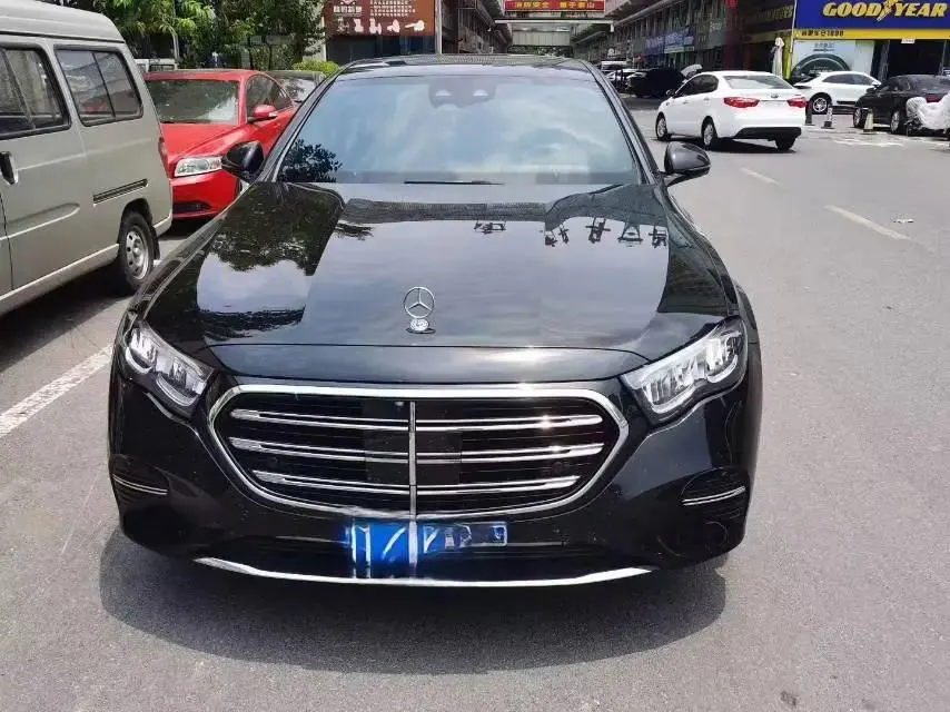 Mercedes Benz E Class 2024 E 300 L 48V 2.0T Luxury Automatic Gear 2