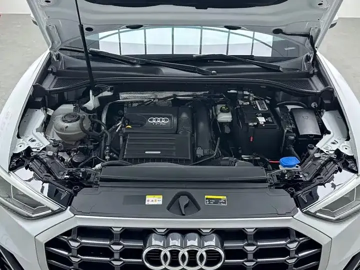 Audi Q3 2022 model 35 TFSI Fashion Dynamic Edition 19