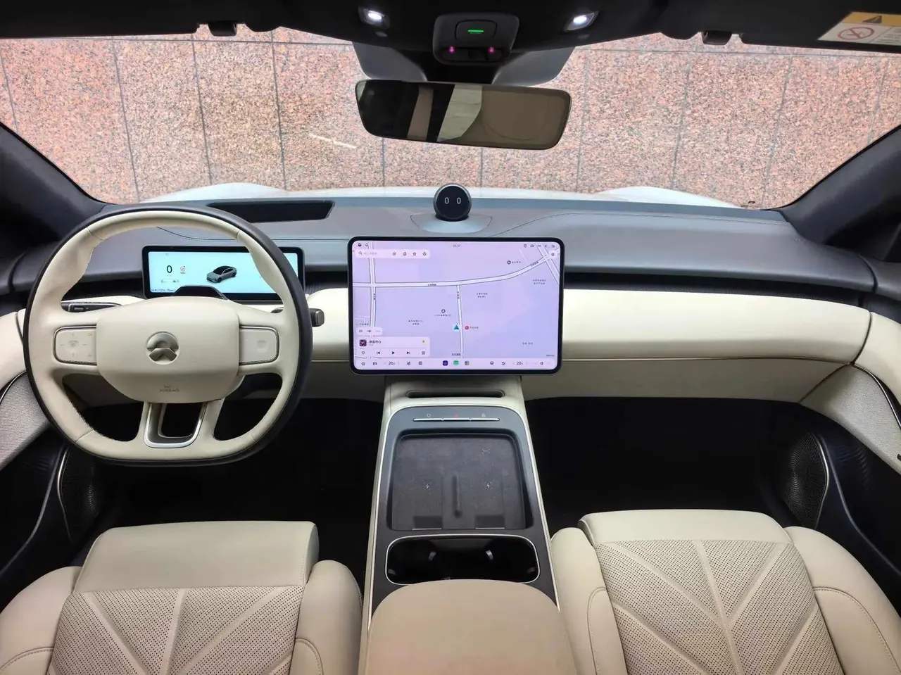 NIO 2025 ET5 75kWh automatic gear 4