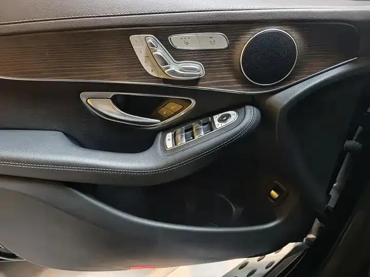 Mercedes Benz GLC 2022 model changed to GLC 260 L 4MATIC luxury model 13