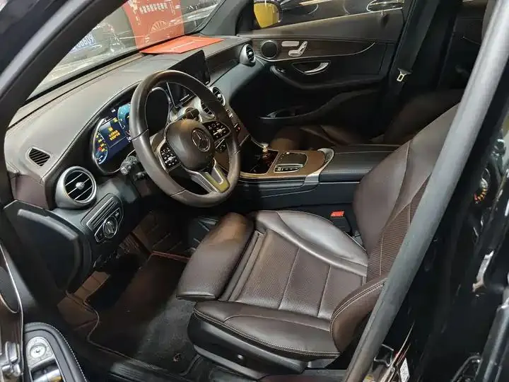 Mercedes Benz GLC 2022 model changed to GLC 260 L 4MATIC luxury model 4