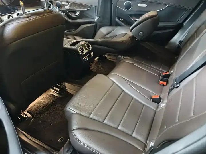 Mercedes Benz GLC 2022 model changed to GLC 260 L 4MATIC luxury model 9