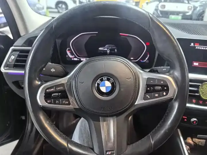 BMW 3 Series 2020 model 320Li M Sport Package 5