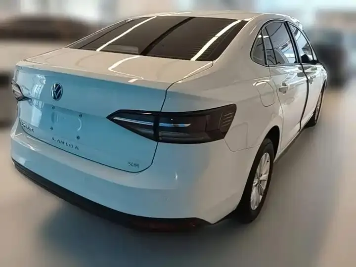Lavida 2025 New Vanguard 1.5L Outstanding New Edition 12