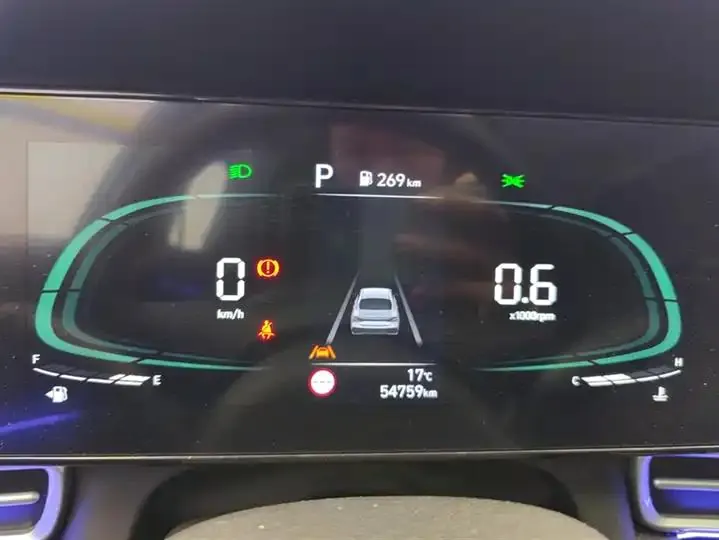 Elantra 2023 1.5L CVT LUX Prestige Edition 14