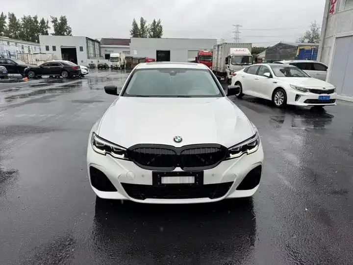 BMW 3 Series 2021 325Li M Sports Night Suit 2