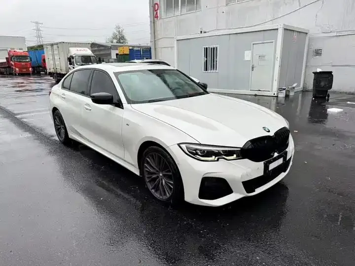BMW 3 Series 2021 325Li M Sports Night Suit 3