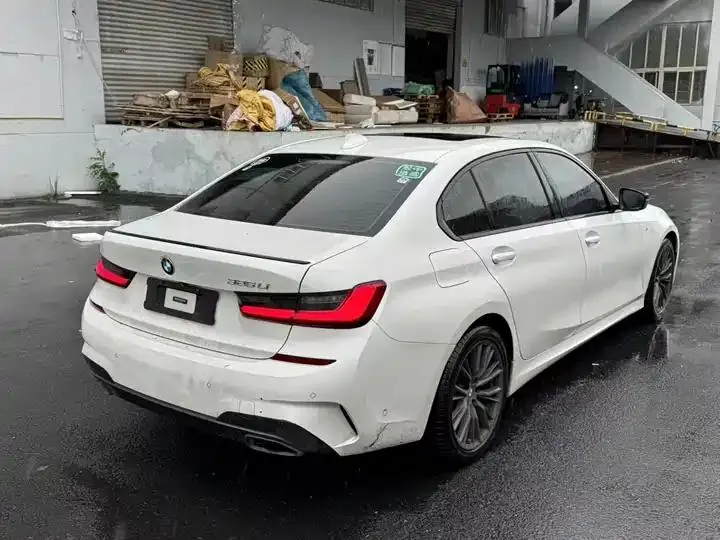 BMW 3 Series 2021 325Li M Sports Night Suit 4