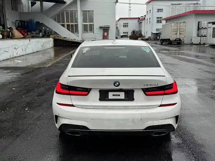 BMW 3 Series 2021 325Li M Sports Night Suit 5