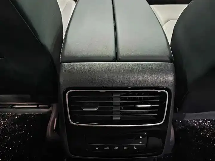 Lan Tour 2024 Changed to 380TSI Four-wheel Drive R-Line Parade 12