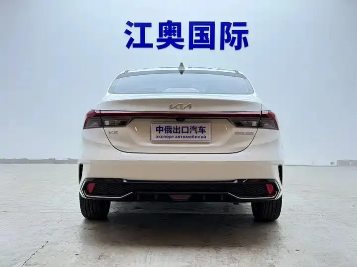 Kia K3 2023 1.5L CVT Deluxe Edition 20