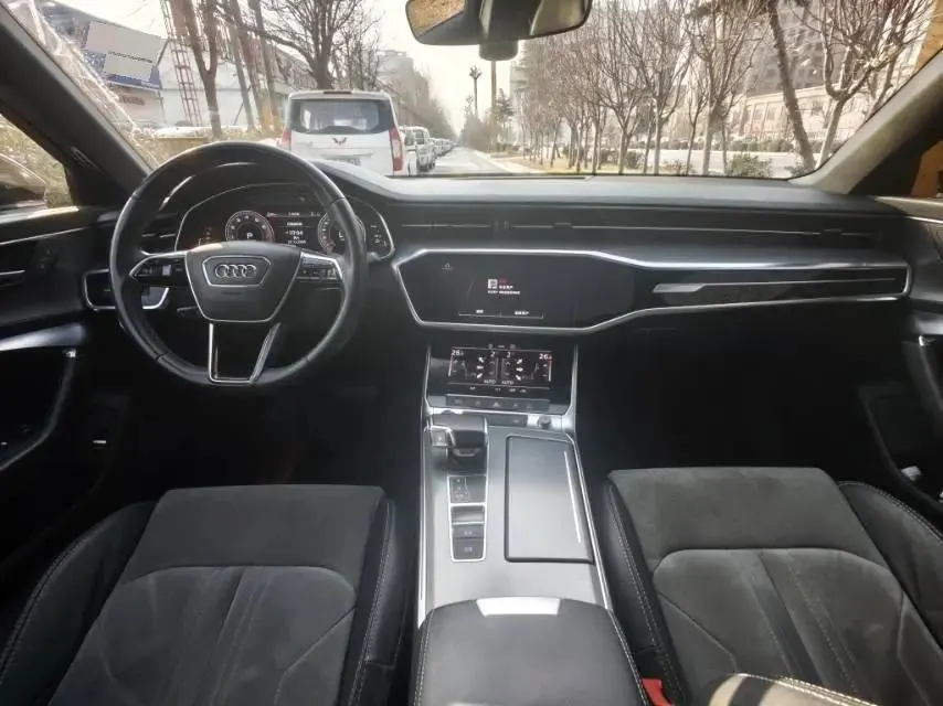 Audi A6L 2019 45 TFSI Selected Dynamic Type 5