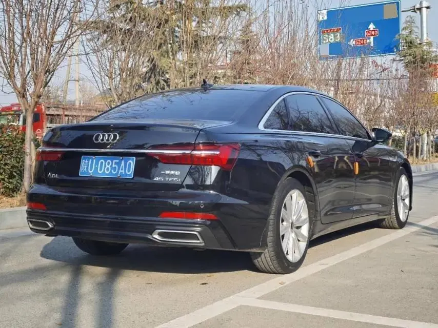 Audi A6L 2019 45 TFSI Selected Dynamic Type 7