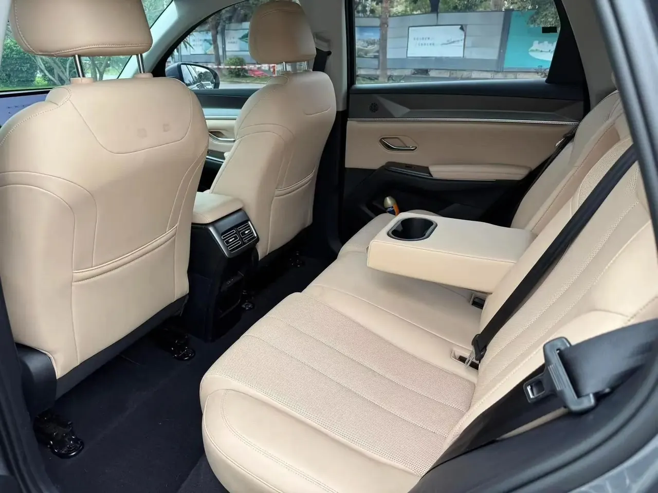 BYD Song Pro New Energy 2025 Model Song Pro DM-i 1.5 CVT 75km Flagship Edition Automatic 8