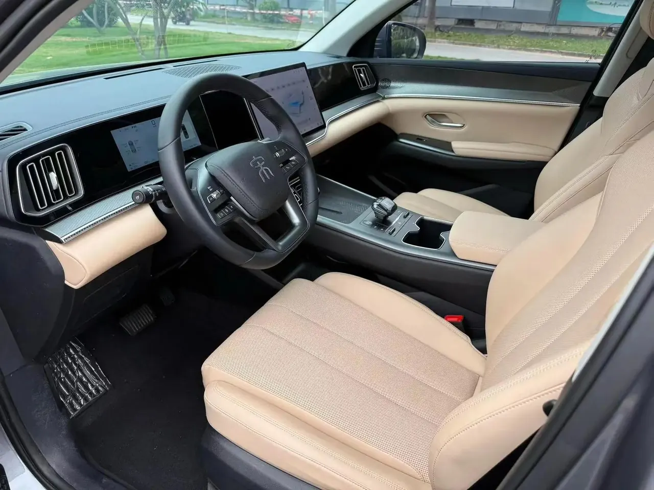 BYD Song Pro New Energy 2025 Model Song Pro DM-i 1.5 CVT 75km Flagship Edition Automatic 9